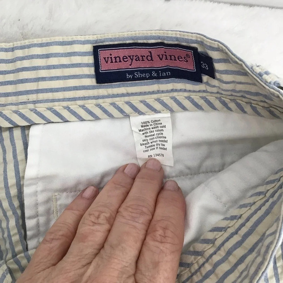 Vineyard Vines Men’s Classic Fit Club Shorts Creme/Blue Seersucker Size 33 - Picture 6 of 6